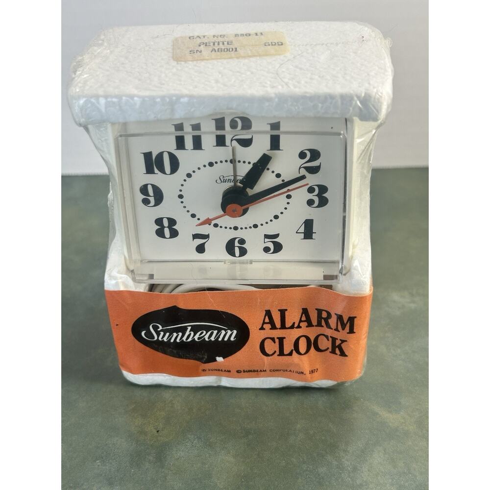 Vintage 1977 Sunbeam Dial Electric Alarm Clock Model 880-11 NOS Original Pack